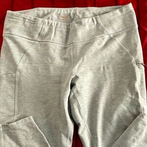 Copper Fit sweatpants  XL gray pockets on sides with zip pocket on back waist